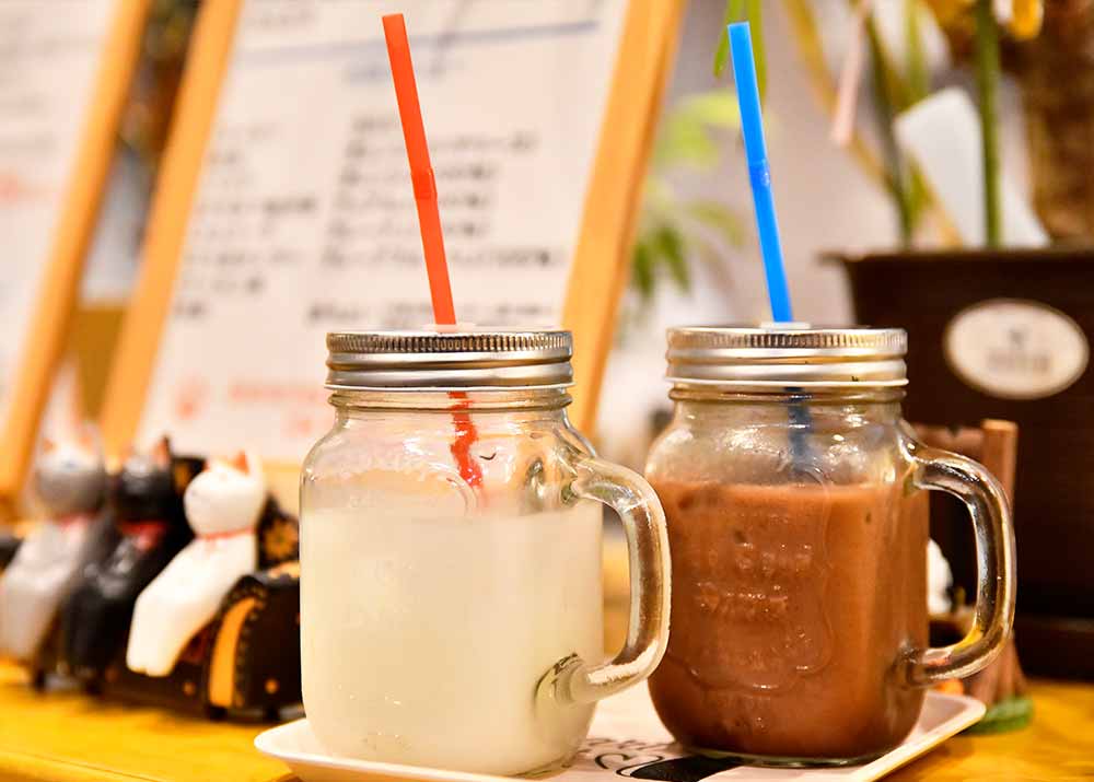 伊豆高原ねこカフェにゃおん